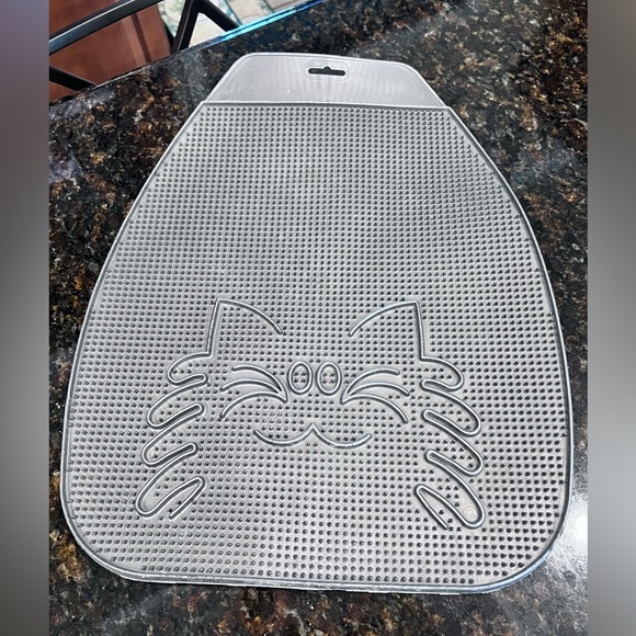 Van Ness Track-Less Cat Litter Mat - Picture 2 of 6